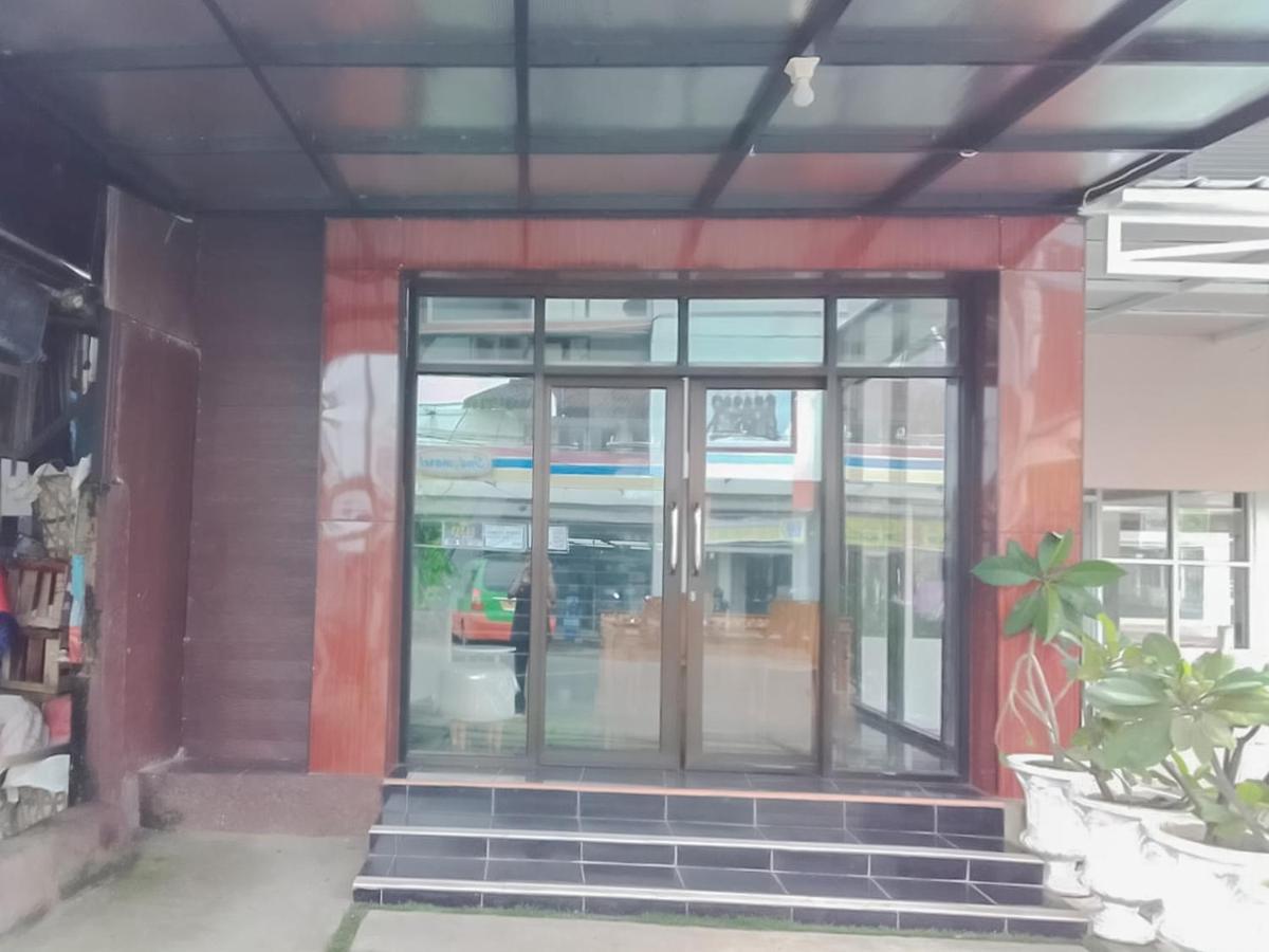 Hotel Koolkost Near Dprd Kabupaten *